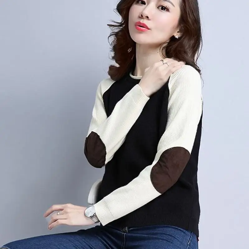 Свободный свитер с капюшоном женский осенний и зимний из кашемира сочетающимися