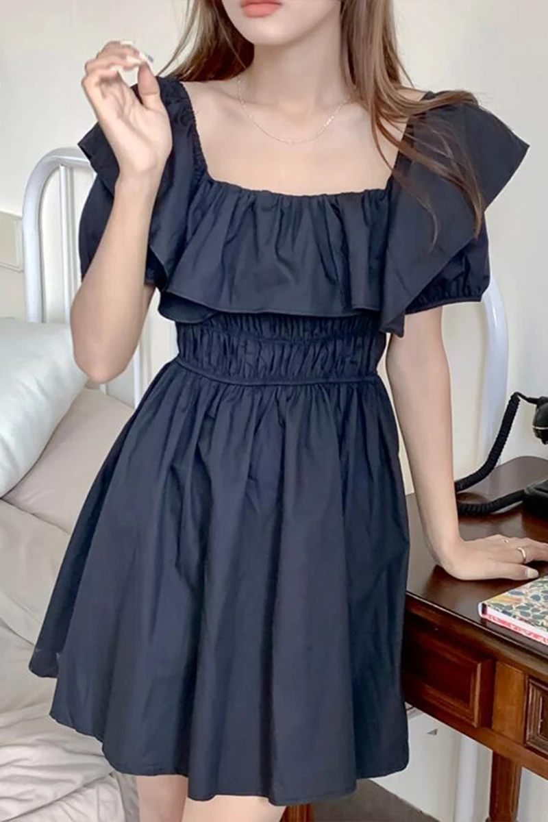 

Korea chic summer Hepburn style square collar leaking collarbone ruffled waist puff sleeve dress little black dress