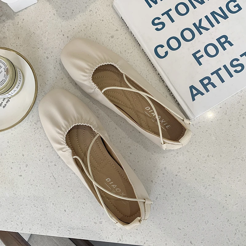 

Spring New Ladies Flat Shoes Solid Color Casual Wild Personality Design Soft Round Toe Shallow Mouth Flats Zapatos Mujer W33-28