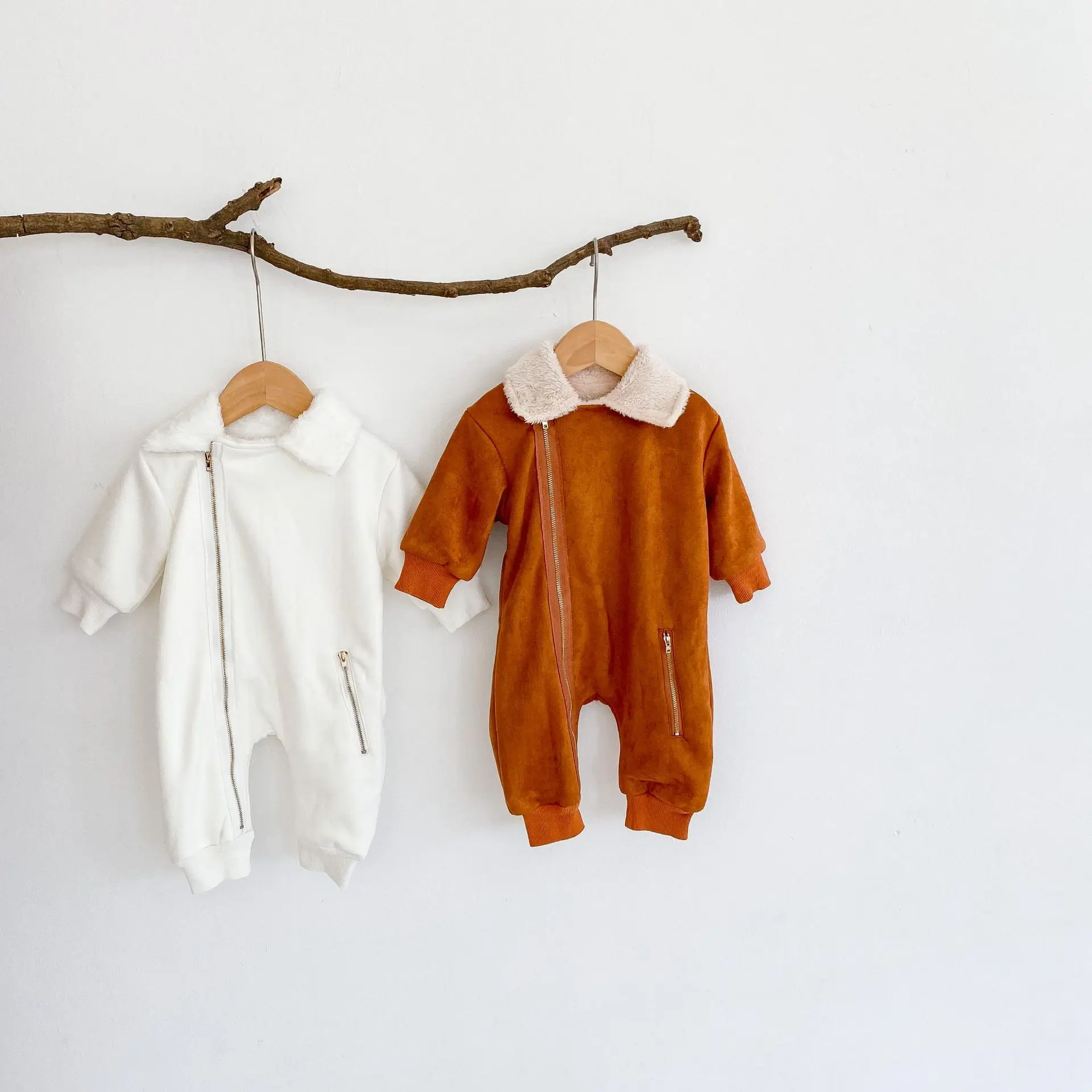 

Newborn Warm Winter Plus Velvet Long-sleeved Suede Baby Coveralls Romper Climbing Clothes Baby Boys Girl Jumpsuit Winter Clothes