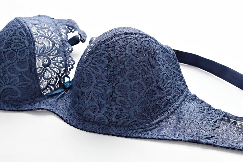 Бюстгальтер кружевной Xiushiren на косточках с вышивкой цвет в ассортименте размера