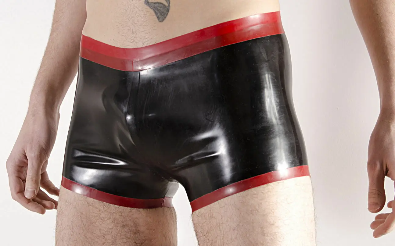 Латексная резина Gummi красная и черная Сексуальная мужская модель с размером