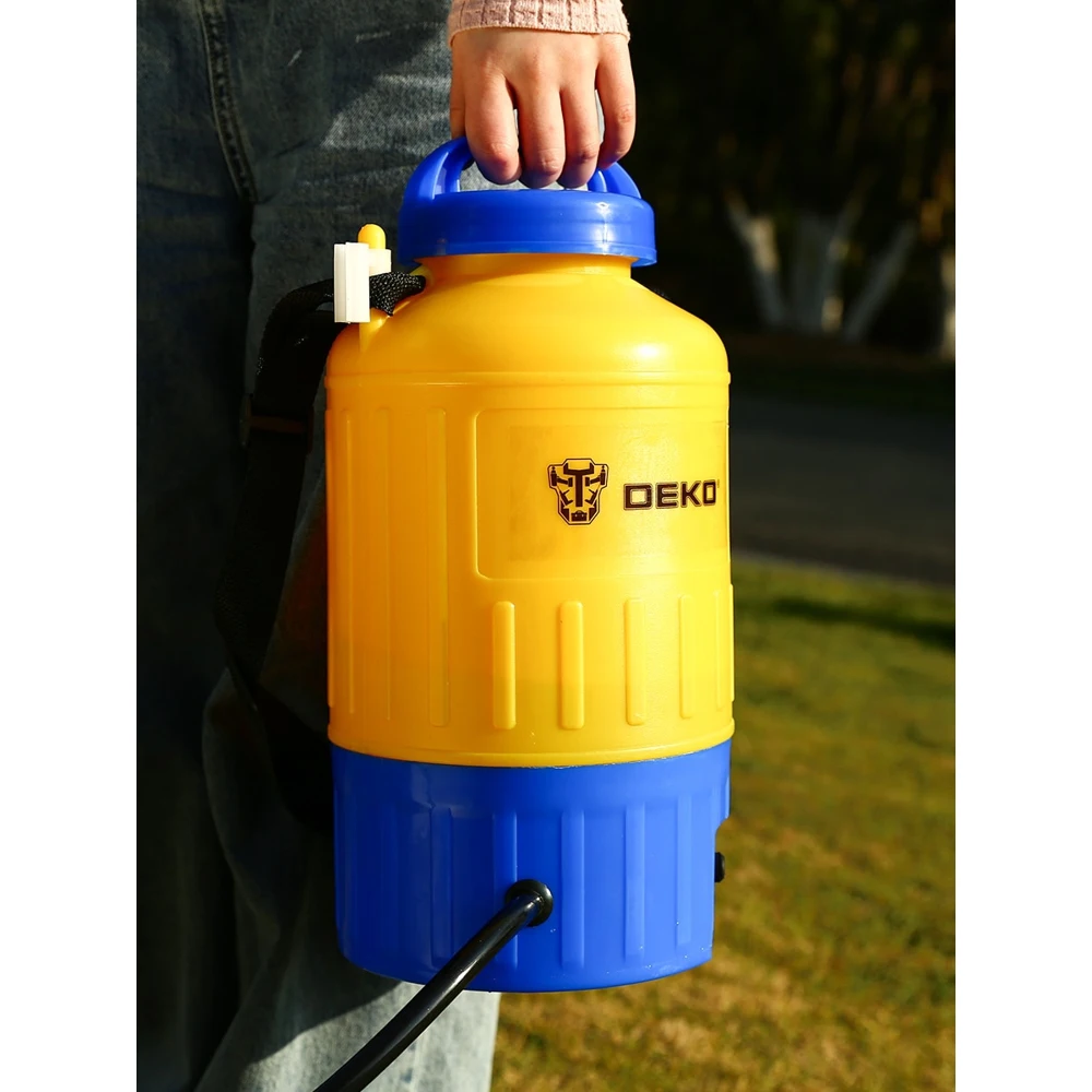 Опрыскиватель садовый аккумуляторный DEKO DKSP09 5 л | Дом и сад
