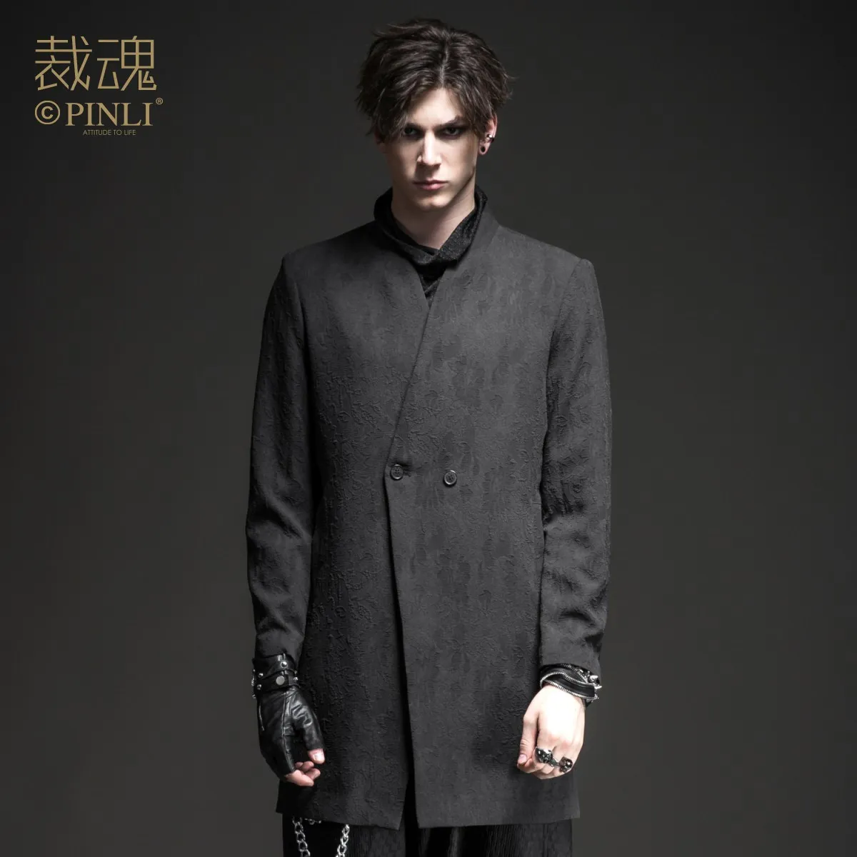 

Free Shipping New men's MALE man fashion casual black soul unique autumn dark black cardigan casual suit long blazer BC193506406
