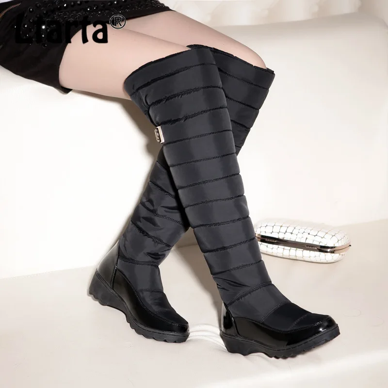 Высокие сапоги на танкетке 2020 Сапоги выше колена с бархатным рукавом зимние для