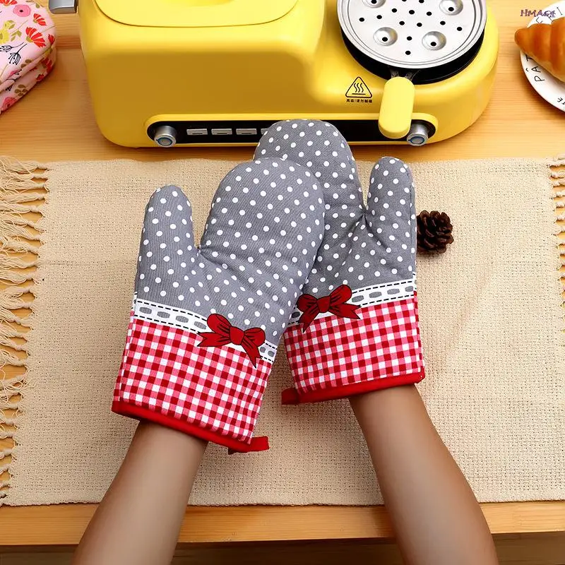 

Oven Mitts Baking Anti-Hot Gloves Pad Oven Microwave Insulation Mat Baking Tools