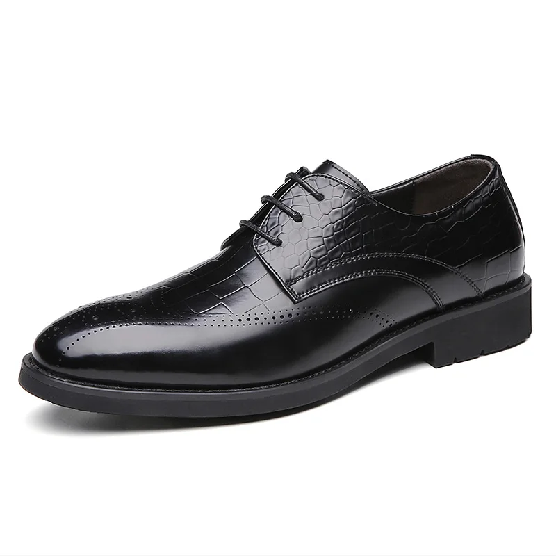 

Brand Men Formal Shoes Wedding Dress Shoes Men New Embossing Shoes Black Fashion Design Leather Men's Casual Shoes %