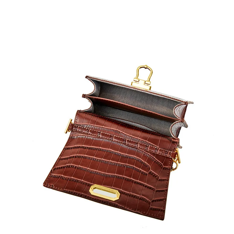 

Retro lock cowhide handbags 2021 spring new products crocodile pattern chain messenger single shoulder bag