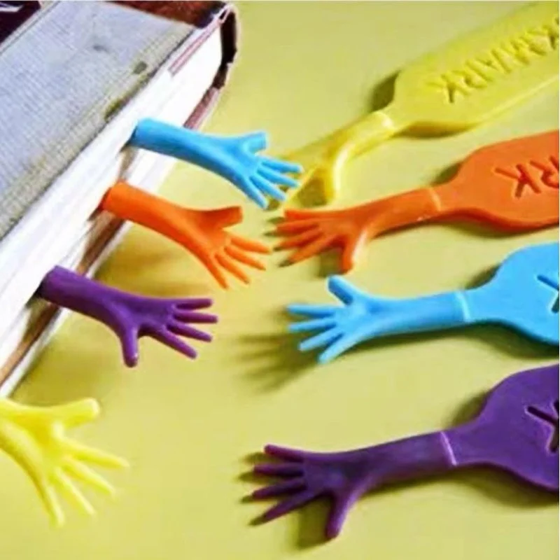 

4Pcs/box Creative Finger Help Me Novelty Bookmark Funny Books Mark For Pages Kids Gifts School Stationery Supplies