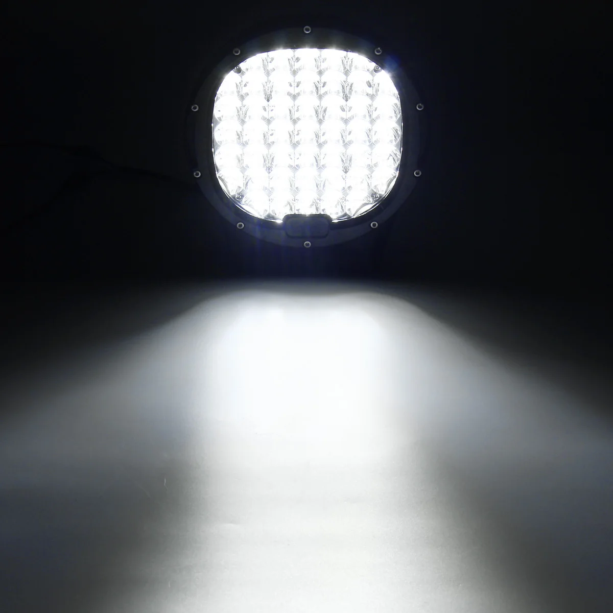 

3825W Led Work Light Round Spotlight Car Work Headlight Offroad Fog Flood Light Lamp Night DC10-30V LED Light Bar Driving Lights