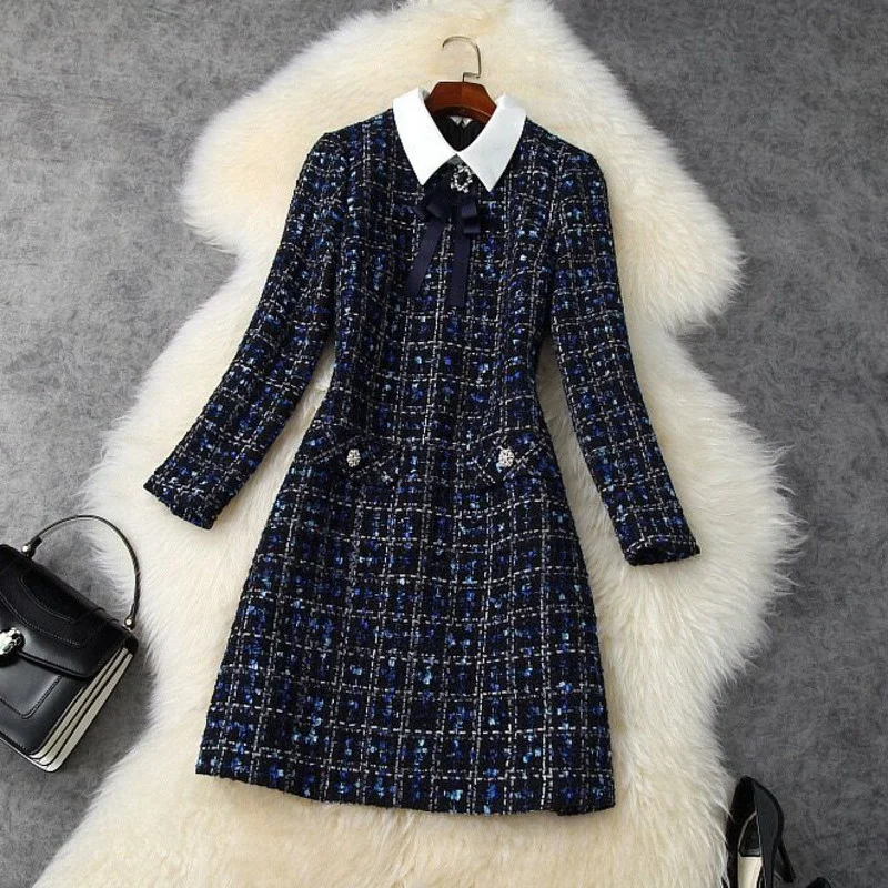 

2021 Spring Autumn Diamonds Bow Tie Turn Down Collar Tweed Dress Women Vintage Plaid Beaded Tassel Woolen a Line Mini Dress Robe