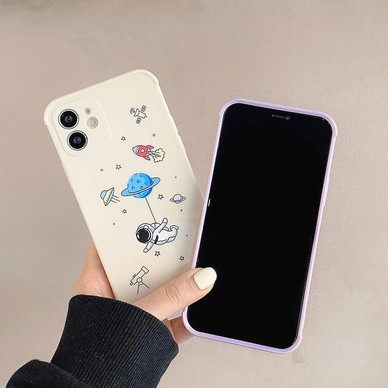 

Cute Cartoon Astronaut Planet Phone Case For iPhone 12 Pro Max Mini 11 X XS XR 7 8 Plus SE 2020 Funny Soft TPU Shockproof Cover