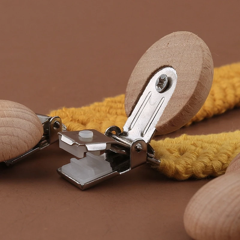 

1pc Handmade Crochet Pacifier Clip Baby Cotton Tassel Pacifier Chain for Newborn Teething Soother