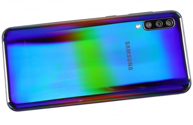 Original Samsung Galaxy A50 Octa-core 6.4 Inches 4GB RAM 64GB ROM 25MP Triple Rear Camera Dual SIM Android Unlocked Cellphone 6