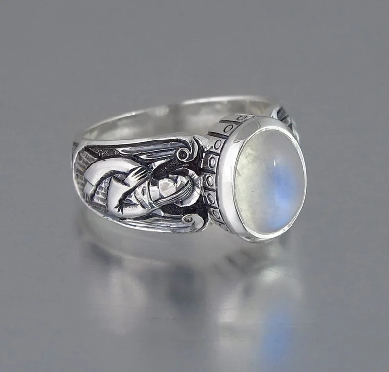 

Vintage Oval Moonstone Rings for Women Gothic Human Women's Promise Ring Female Engagement Wedding Jewelry Accessories Gifts