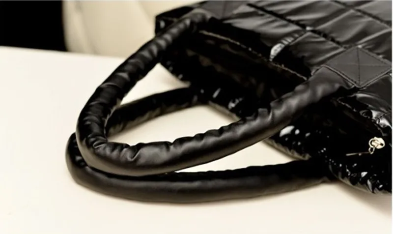 Женская зимняя сумка-тоут на одно плечо с хлопковым наполнителем и перьями |