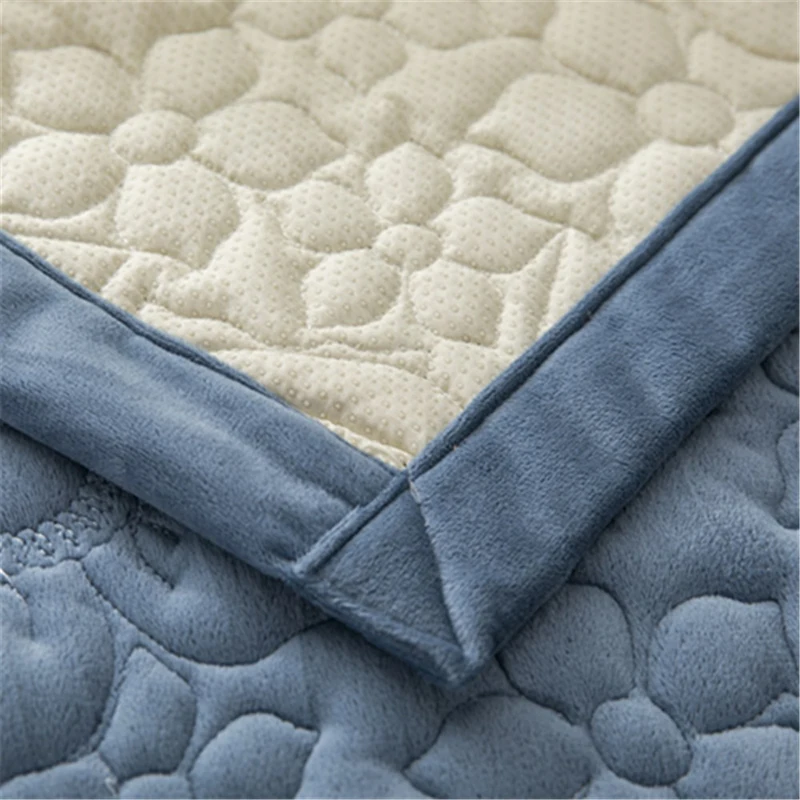 

Short plush Embroidery Non-slip Sofa Cover Thicken Printed Armchair Couch Towel for Home Living Room Furniture Decor Slipcover