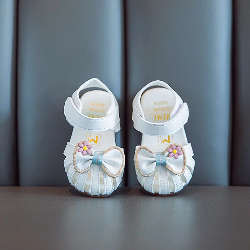 

Spring and Summer Children's Shoes Baby Casual Sports Shoes for Boys and Girls Breathable Soft Anti-skid Sports Star Shoes