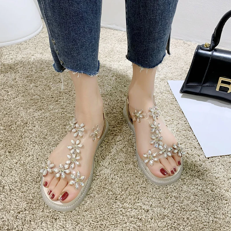 

2021 Sandals Clogs Wedge Clear Heels Low-Heeled Shoes With Strap Suit Female Beige New Platform Fashion Low-heeled Plastic Thick
