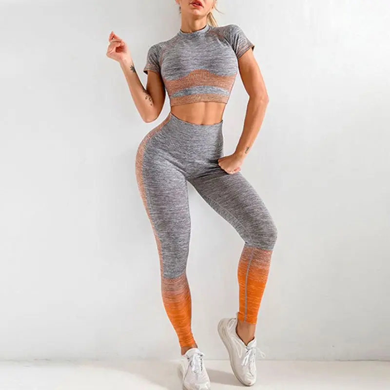 Vrouwen 2 Stuk Workout Outfits Set Korte Mouw Crop Top Butt Lift Leggings Broek Colorblock Naadloze Gebreide Yoga Trainingspak Vrouwen 2 Stuk Workout Outfits Set Korte Mouw Crop Top Butt Lift Leggings Broek Colorblock Naadloze Gebreide Yoga Trainingspak