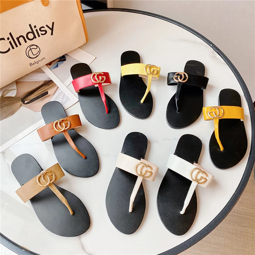 

Women Slippers Summer New Fashion Metal Button Flip Flops Ladies Brand Designer Slides Casual Beach Sandals Outdoor Flats Shoes