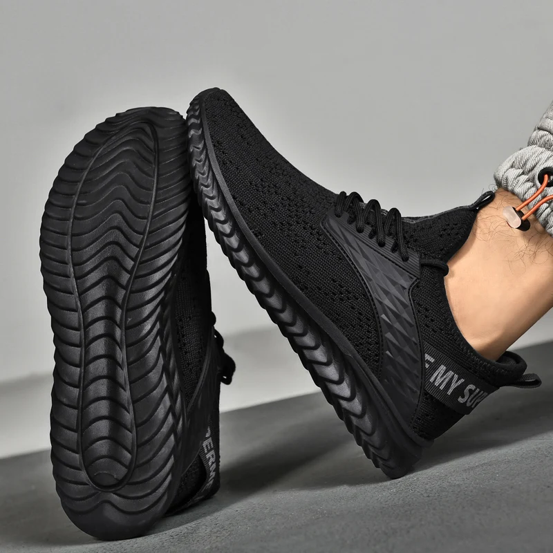 

Summer New Men's Running Shoes Sneakers Walking Shoes Travel Shoes Skid Resistant Breathable Elastic Shoes