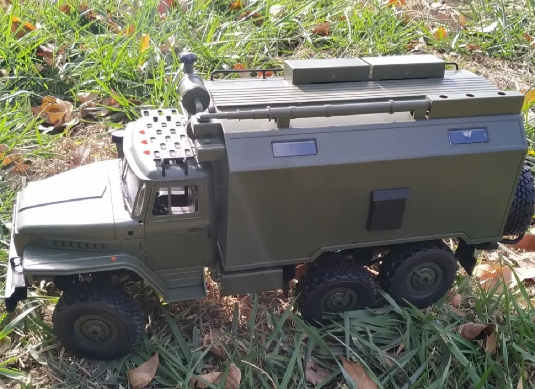

WPL B36 Remote Control Car 1:16 simulation B-36 car RC car 6 wheel drive Soviet Ural Military Vehicle Truck Off-road Truck Toy