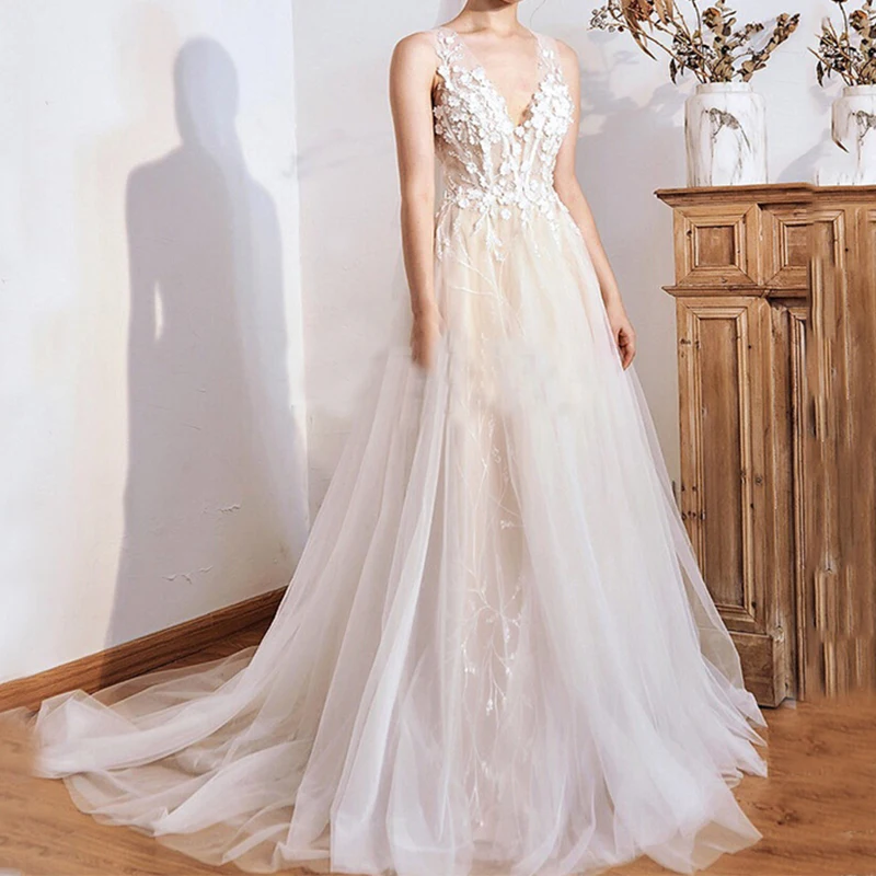 

2022 A-Line Wedding Dress V-Neck 3D Flower Lace Appliques Bridal Gown ButtonsTulle Bridal Dress robes de mariées