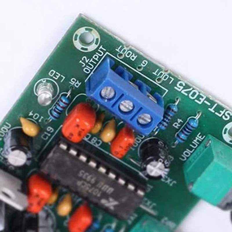 

XR1075 12V Preamp BBE Sound Board Preamplifier BBE Sound Surround Effect Amplifier Preamp Audio Board Module