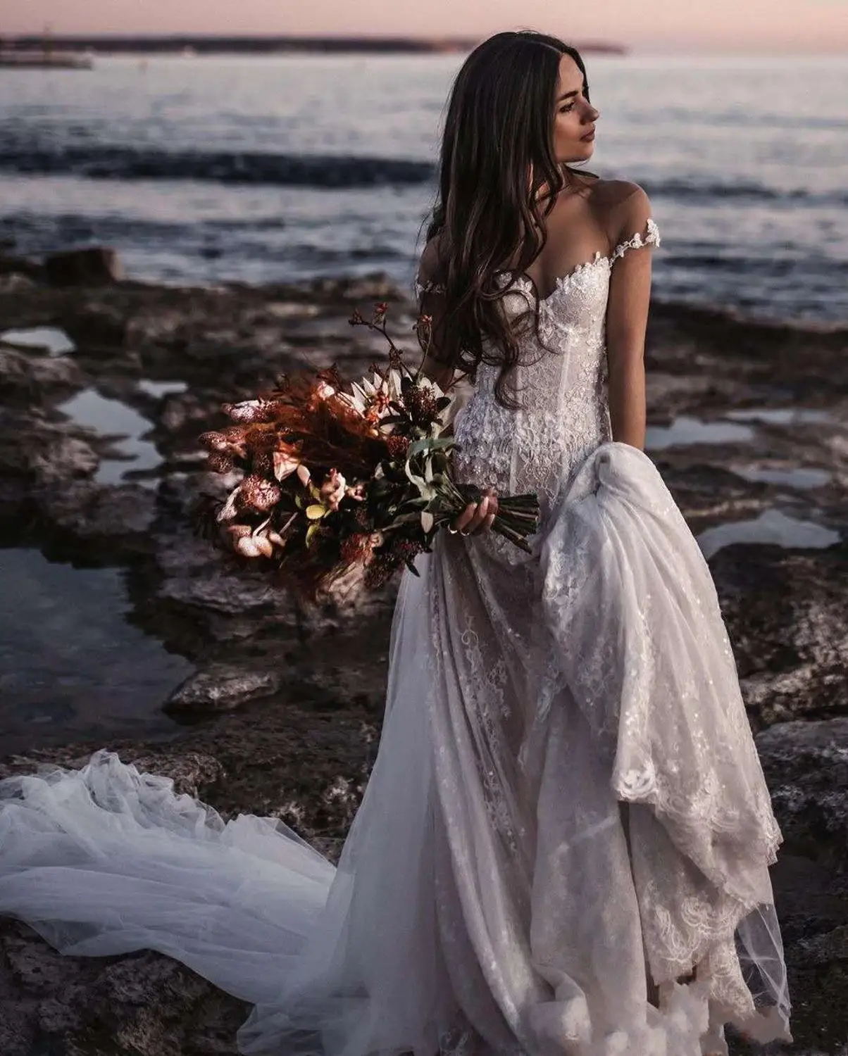 Сексуальное пляжное свадебное платье с открытой спиной в стиле бохо 2020