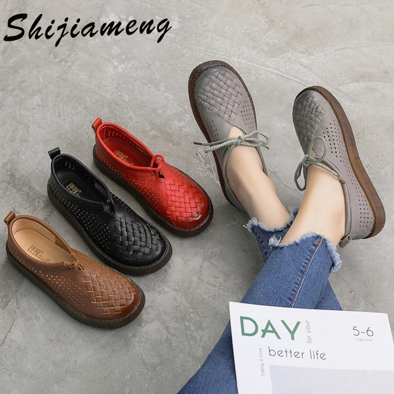 

Spring and summer new ethnic style retro Mori female soft bottom lace-up flat-bottomed hand-woven leather women's shoes hole sho