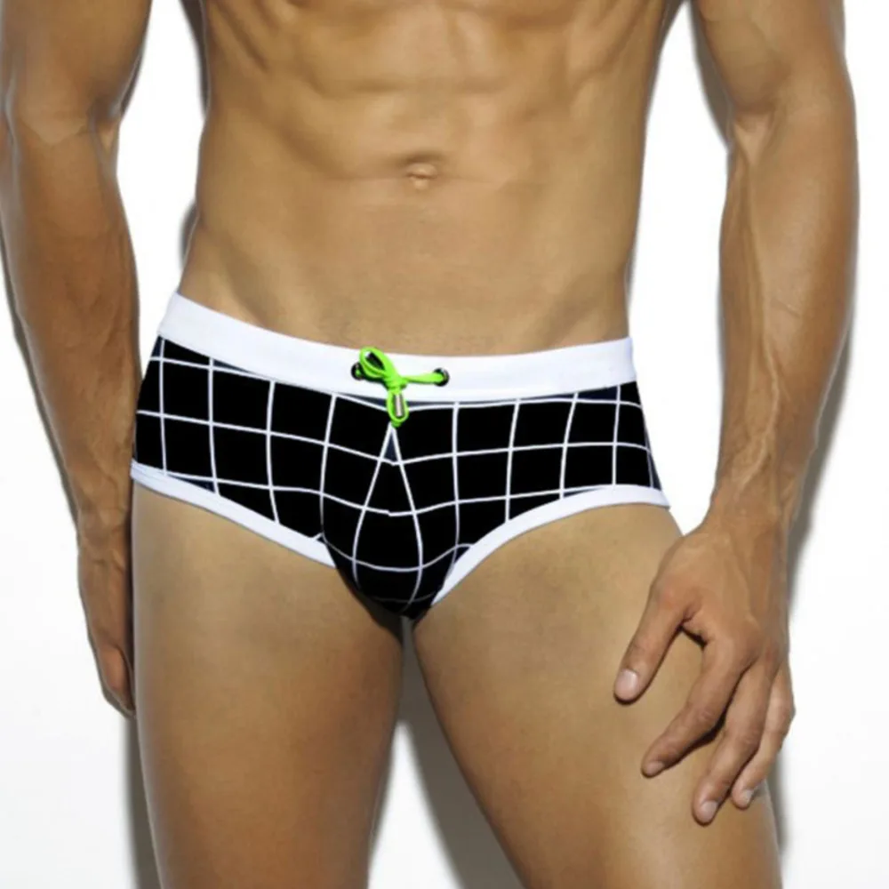 Трусы брифы мужские с заниженной талией спортивные короткие штаны в черную