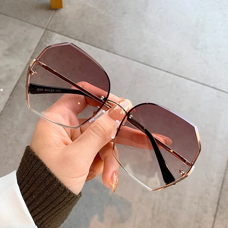 

Brand Designer Square Rimless Sunglasses Women 2021 New Double Tea Shades Cat Eye Sun Glasses Men Female Unisex Eyewear UV400