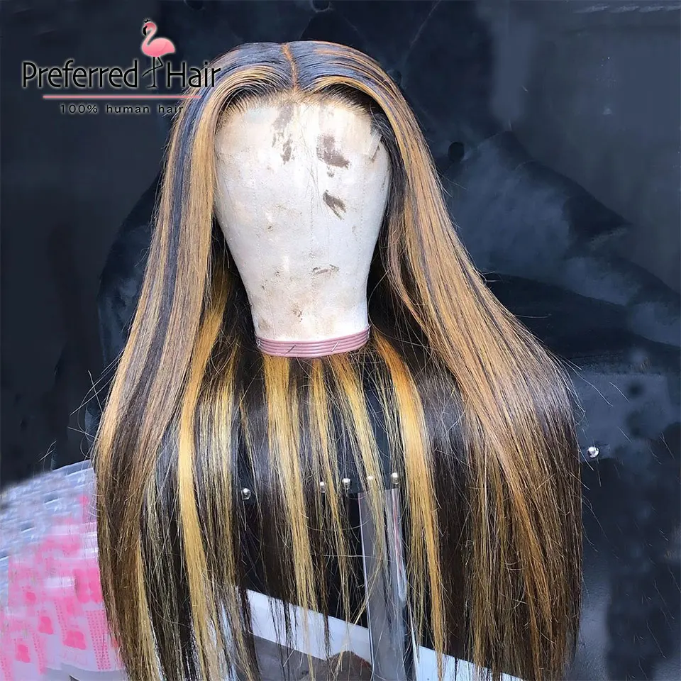 Предпочтительный предварительно выщипанный фортепиано подчеркивает прямые