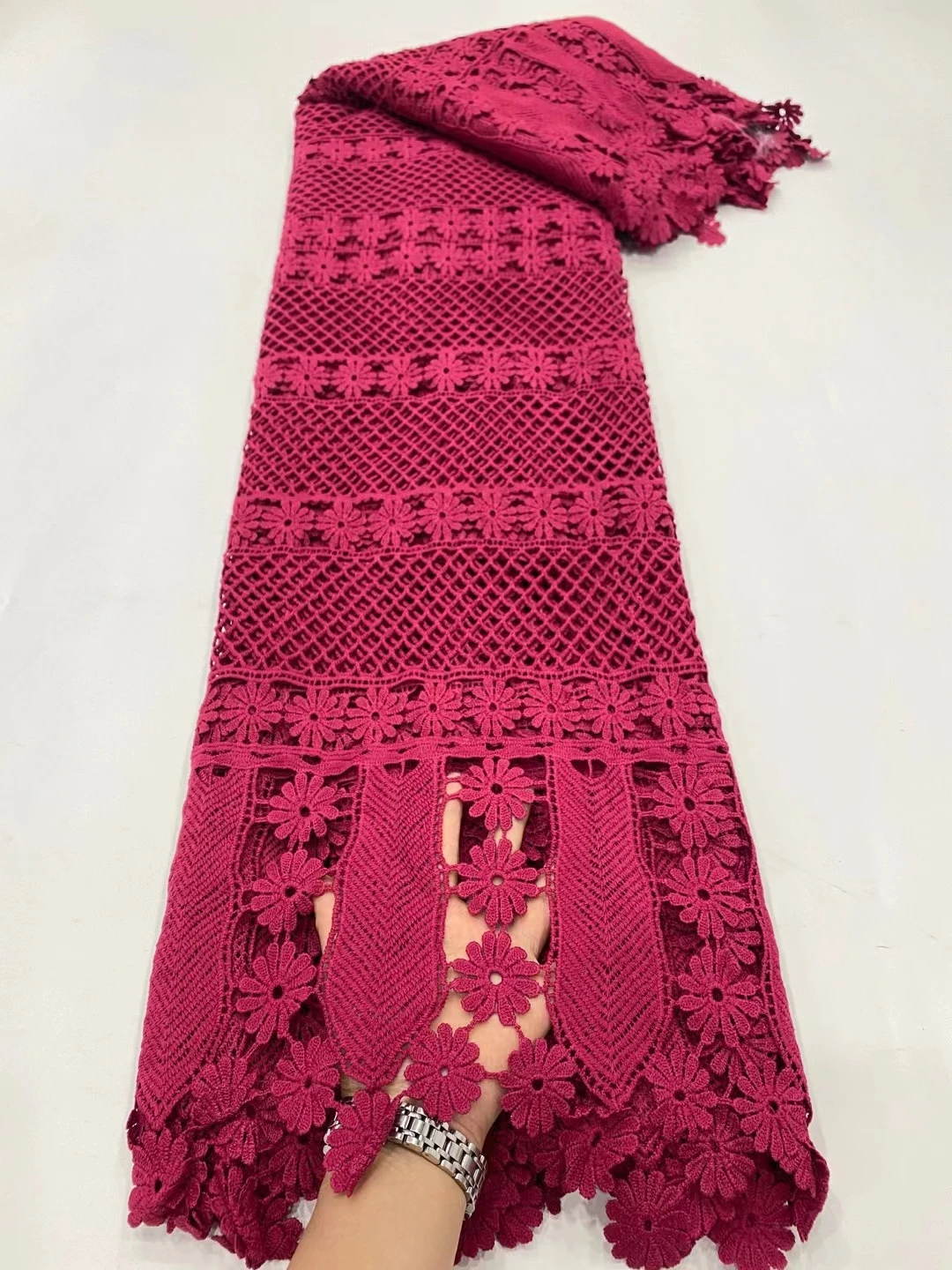 

Последние класические оправы розовое кружевное платье из мягкой кожи Высокое качество Африканский Eembroidery шнур ткань для вечерние платье ...