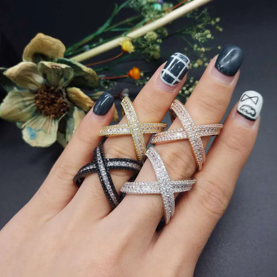 

LARRAURI Monaco Designer Luxury Stackable Choker Rings For Women Wedding Cubic Zircon Engagement Dubai Bridal Finger Rings