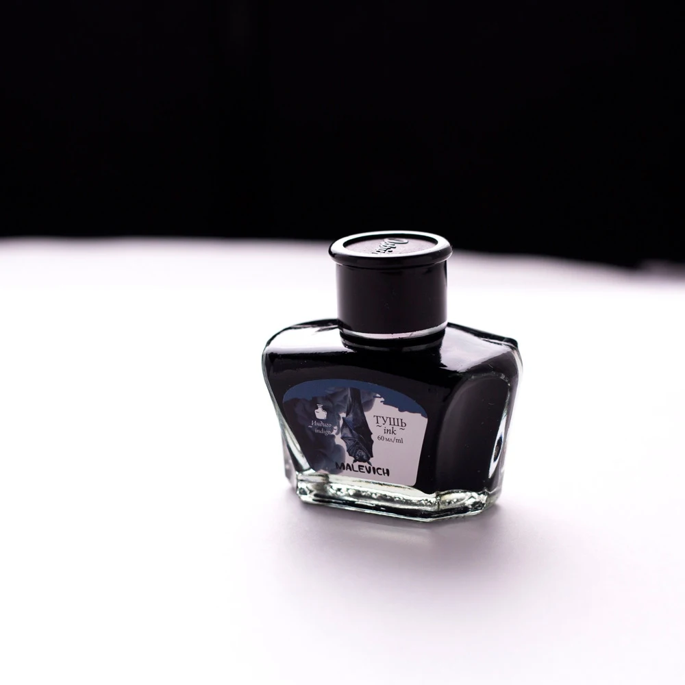 Тушь для рисования и каллиграфии Малевичъ 60мл цвета индиго синий черный |