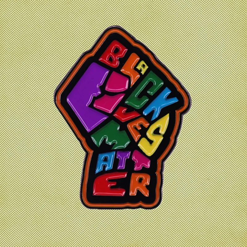 BLM приподнятый кулак солидарности свобода я не могу дышать эмалированная булавка