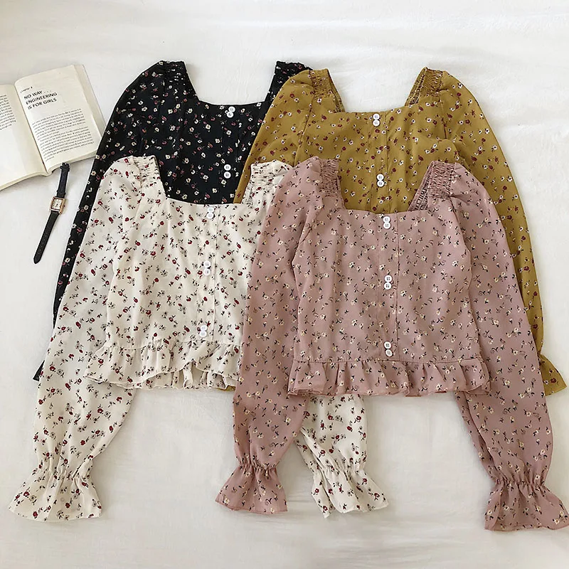 Женская блузка с цветочным принтом Only PLus длинным рукавом и v-образным вырезом на