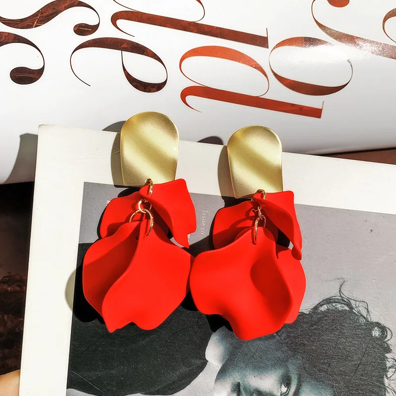 

Korean Personality Net Red 925 Silver Needle Temperament Sexy Rose Exaggerated Long Earrings