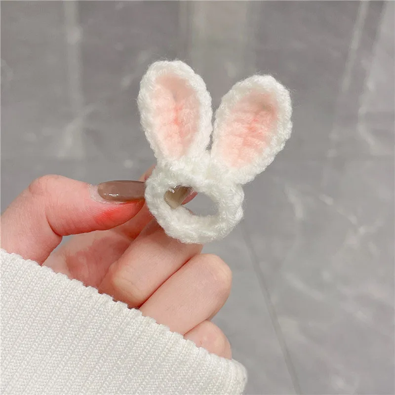

New Ins Creative Woolen Knitted Rings Vintage Cute Rabbit Bear Ear Finger Ring For Women Girls Fashion Jewelry Gifts Winter New