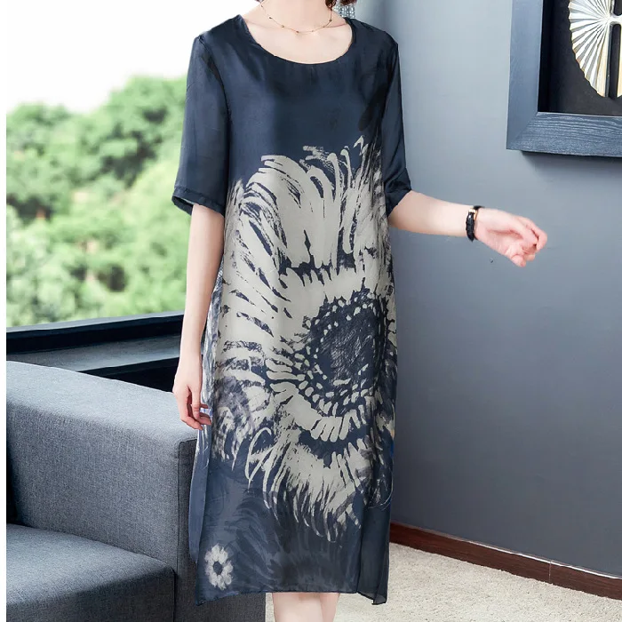 

Plus middle age women dress Large size middle-aged mother dress 2021 ice silk printed short sleeve dress mother dress plus size