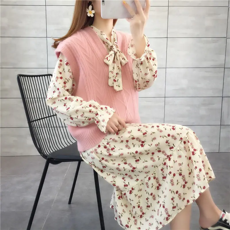 

Spring Two-Piece Knitted Vest Women Lazy Floral Chiffon Long Dress