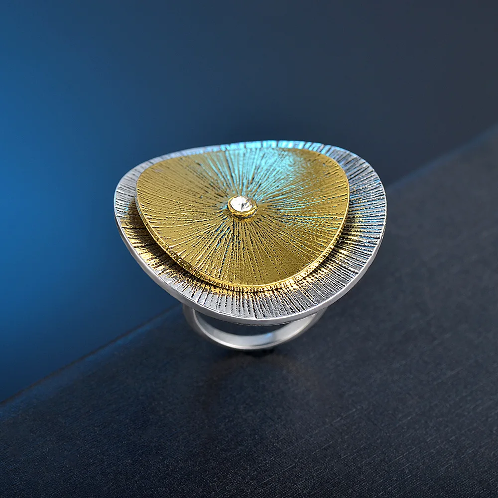 Женское кольцо с бабочкой креативное крупными цветами двухцветное в стиле ретро