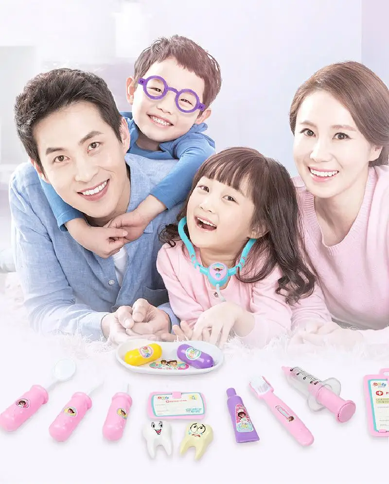 Мальчики и девочки доктор стетоскоп стоматологи игрушки поженились детский сад