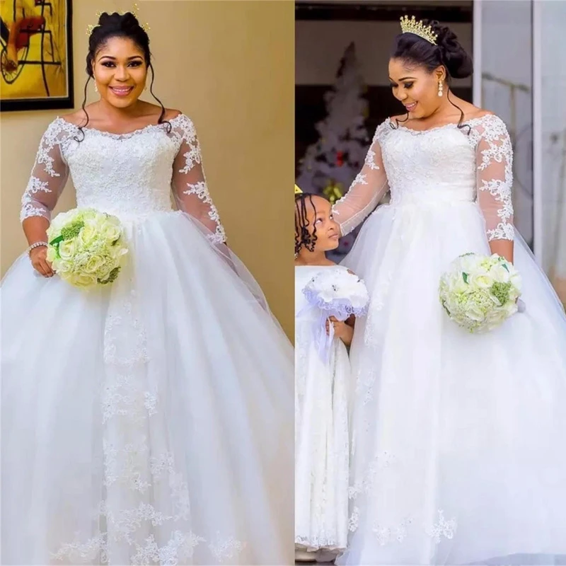 

White Lace Wedding Dress Plus Size Long Sleeve Scoop Neck Sweep Trail Vestido De Novia Bridal Gowns Applique Tulle A Line