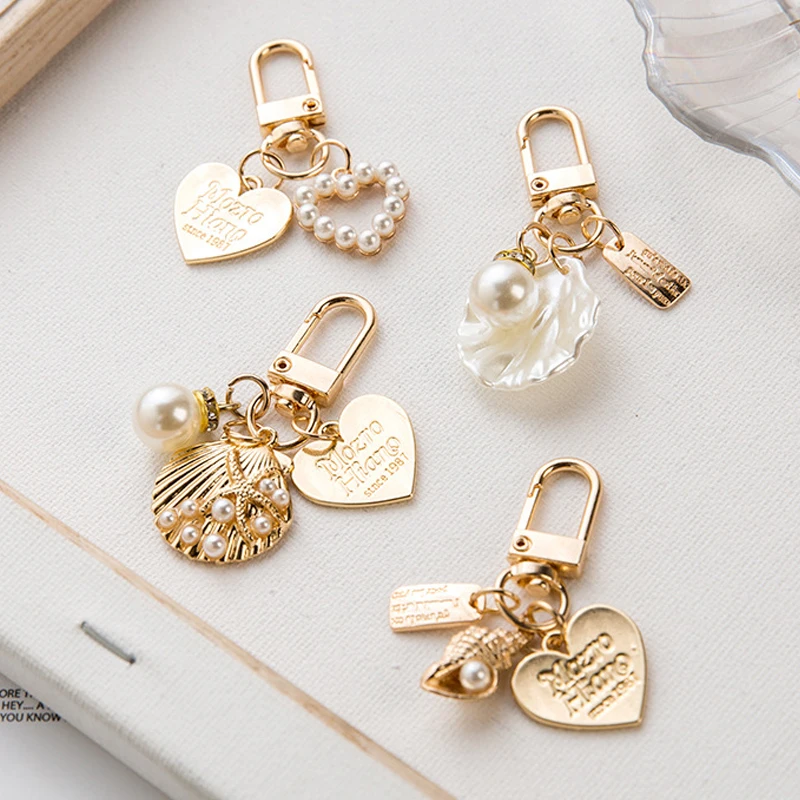 

Cute Heart Keychain Charms Fashion Shell Pearl Key Chain Bags Ornament Sweet Small Trinket Gifts ins