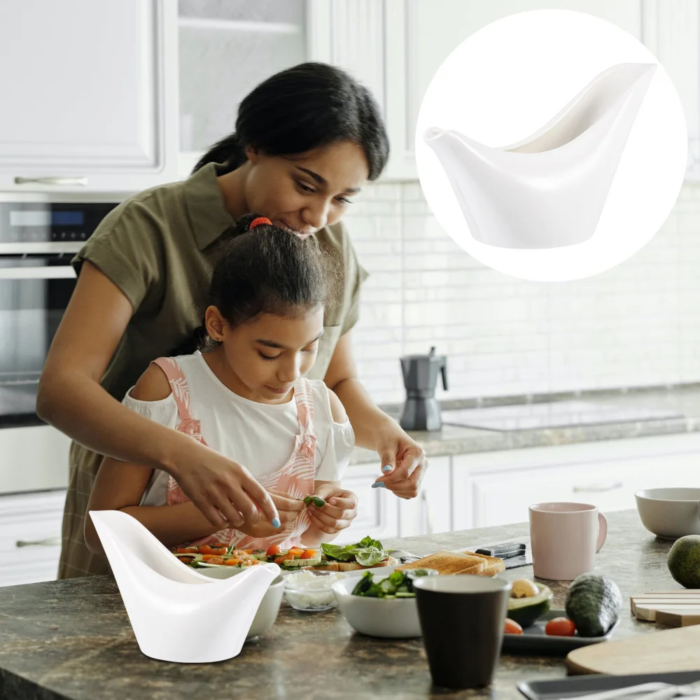 

1Pc Ceramic Gravy Boat White Seasoning Plate Western Storage Cup Tableware