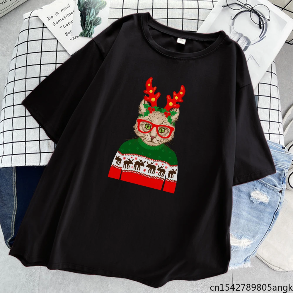 

Женская футболка с круглым вырезом, свободного покроя