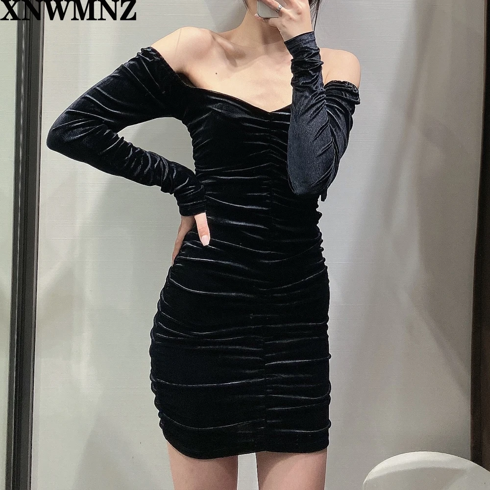 

XNWMNZ Za women Fashion velvet dress Female Vintage Short long sleeve dresses with wide V-neckline gathered detail chic Ladies